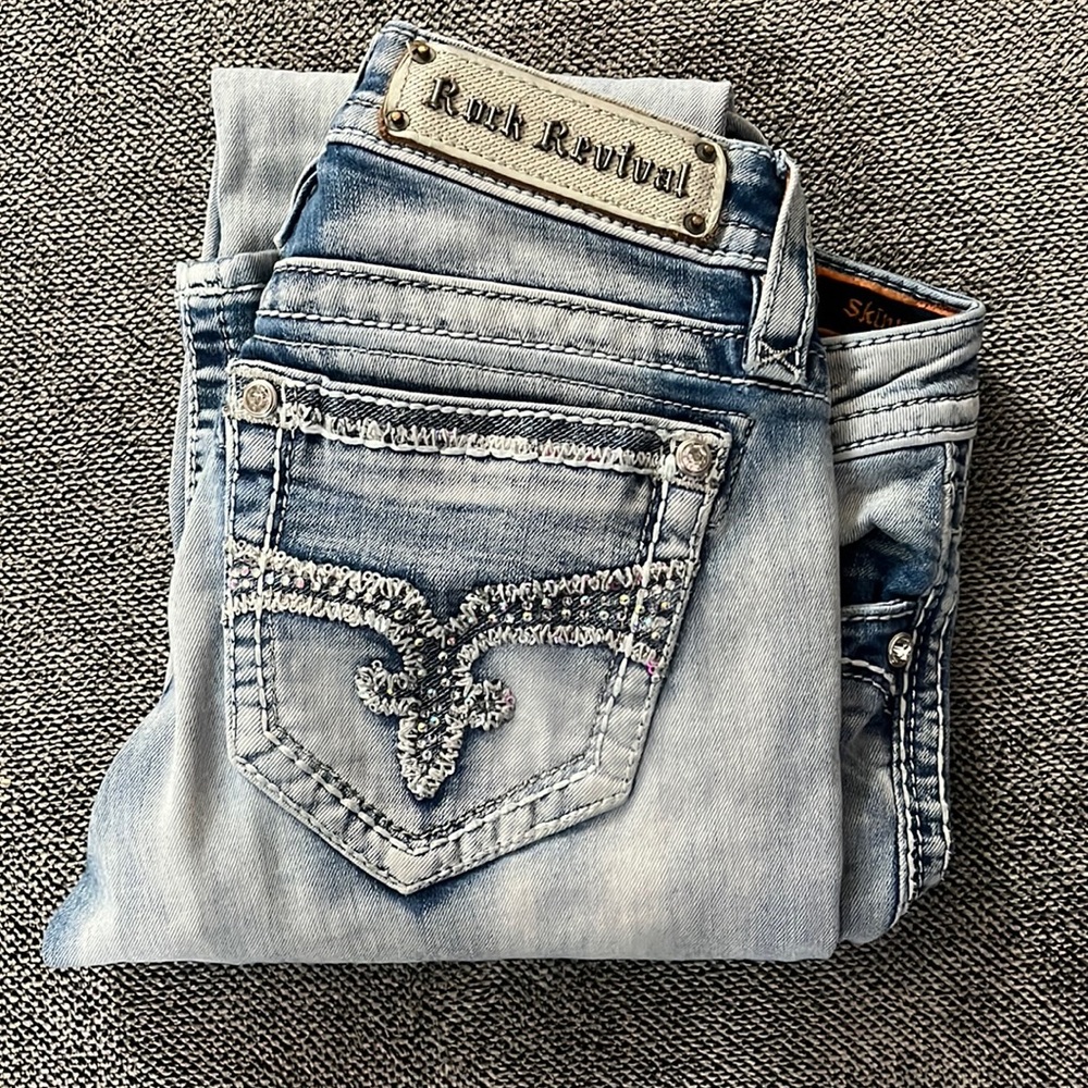 ⚡️Rock Revival jeans size 27 ✨